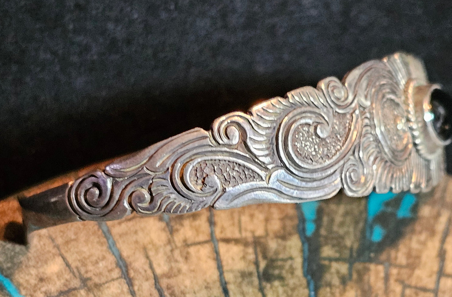 Vintage Native American Onyx and Sterling Silver Cuff Navajo