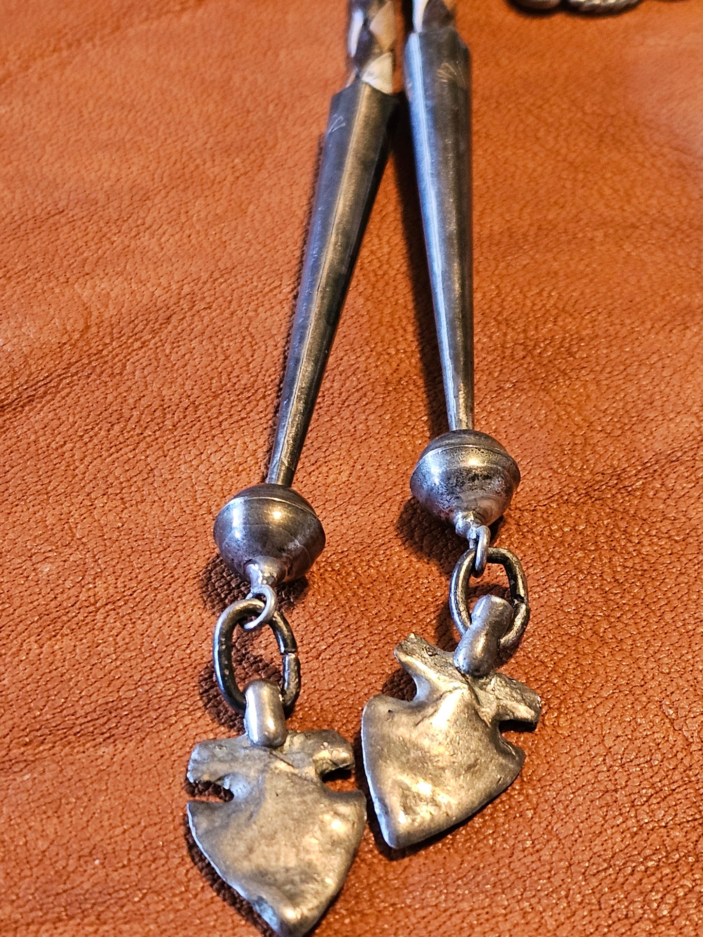 Smokey Kingman Bolo Tie Sterling Silver Red Coral Molten Lava-Silver Applique Stamped "G" RARE